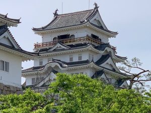 福山市福山城 福山駅そばの歯医者:まきひら歯科クリニック